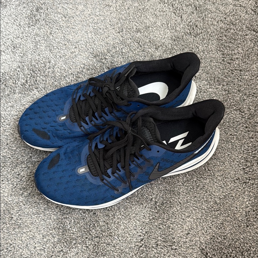 Nike Zoom Vomero 14